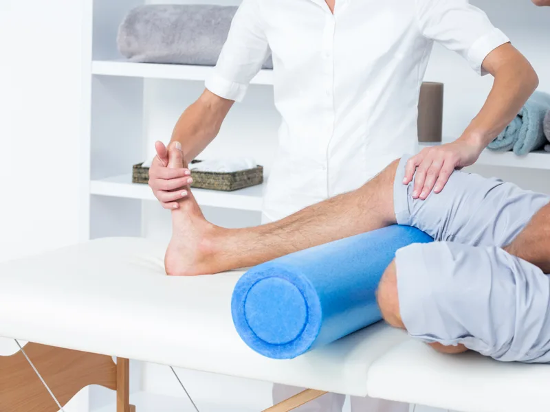 How Intersegmental Traction Therapy works at HealthSource of Harvest