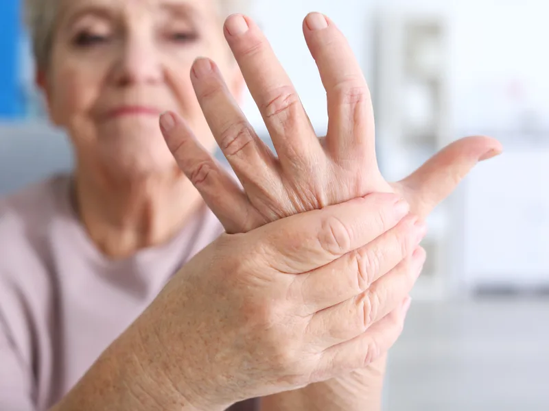 How HealthSource of Harvest treats bursitis in HARVEST