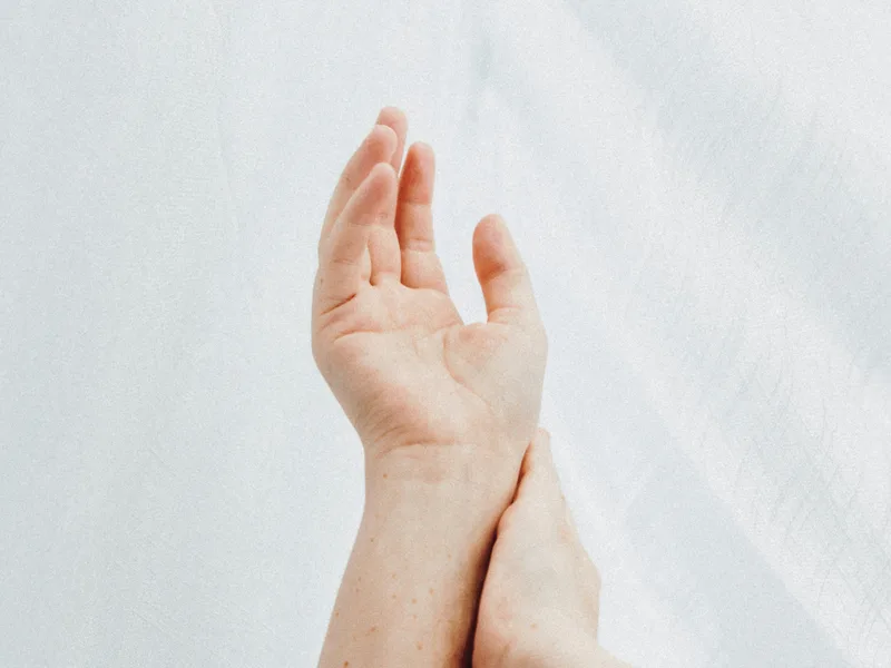 How HealthSource of Harvest treats neuropathy in HARVEST