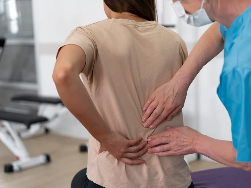 How HealthSource of Harvest treats sciatica in HARVEST